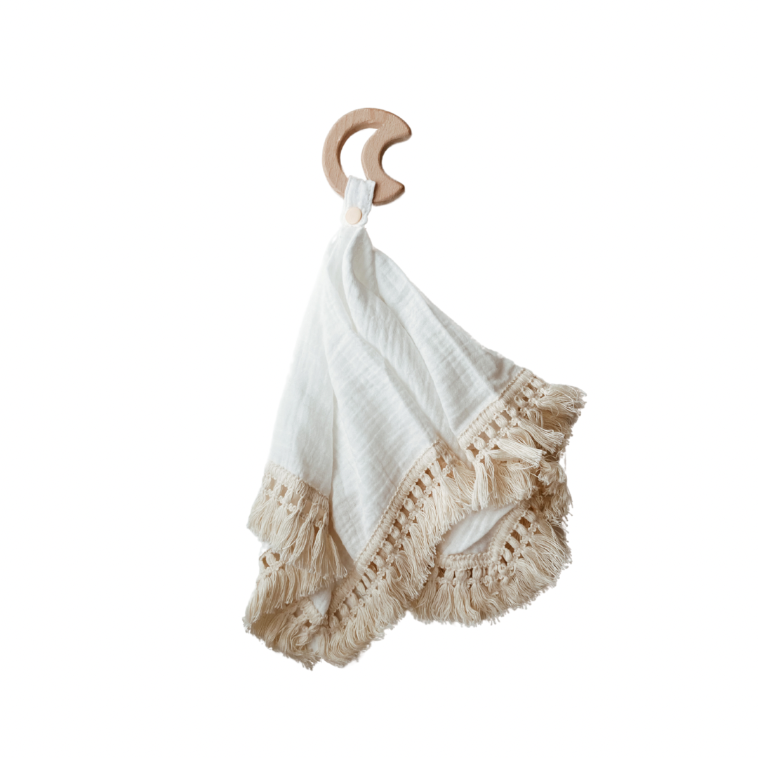 White best sale tassel blanket